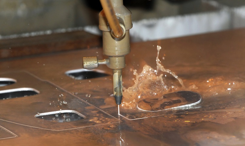 Robot Waterjet Cutting - Robot cắt sử dụng tia nước