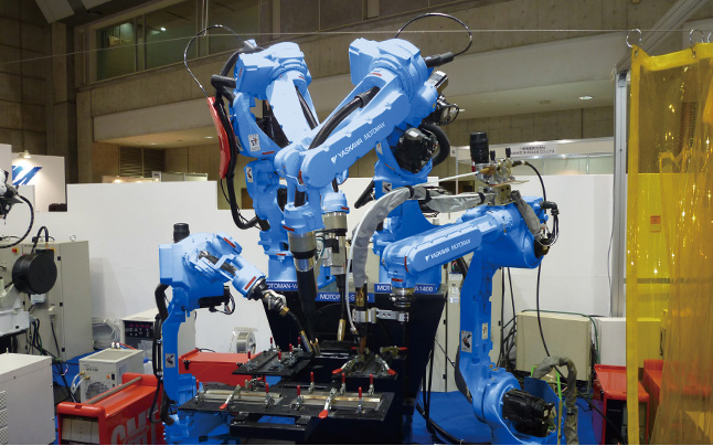 Robot công nghiệp trong sản xuất