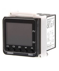 Bộ điều khiển nhiệt độ OMRON E5CC-CX2AUM-000