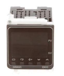 Bộ điều khiển nhiệt độ OMRON E5CC-QX2DBM-006