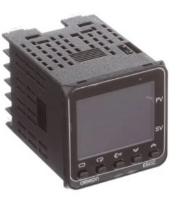 Bộ điều khiển nhiệt độ OMRON E5CC-TCX3A5M-004